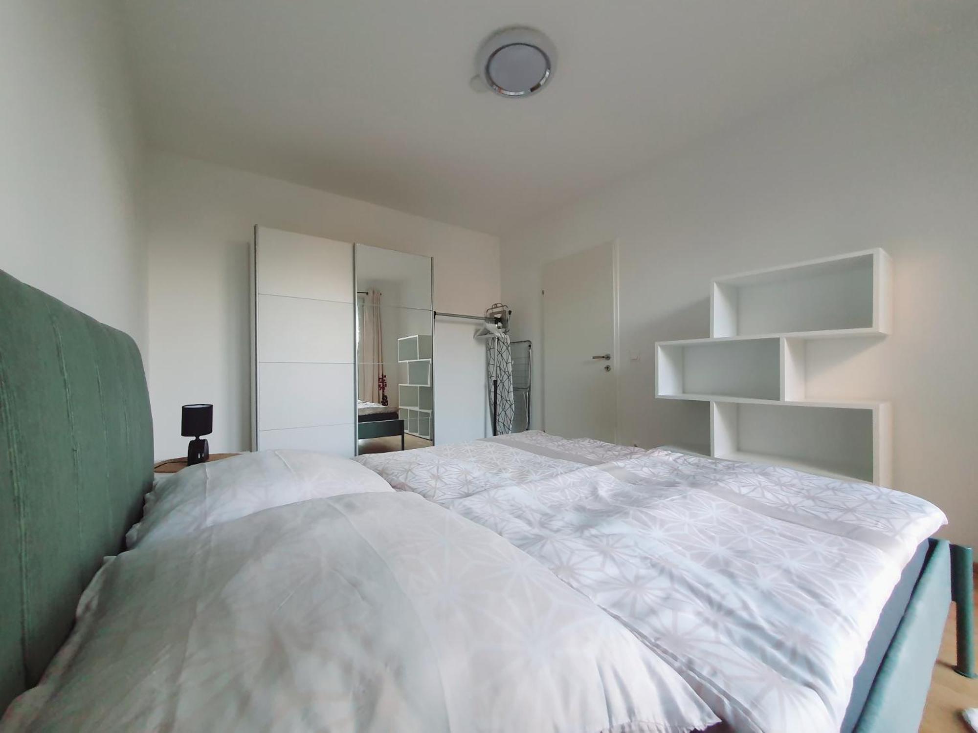 Near Lake One Bedroom Cute Apartment Wien Exterior foto